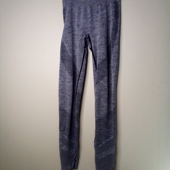 Pink Victoria's Secret Leggings Women XS Seamless Ankle Cropped Mesh Gray - Picture 2 of 15